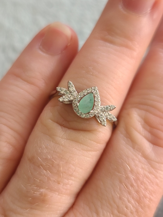 925 Sterling Silver Jewelry - Sterling Silver Teardrop Emerald Halo Ring